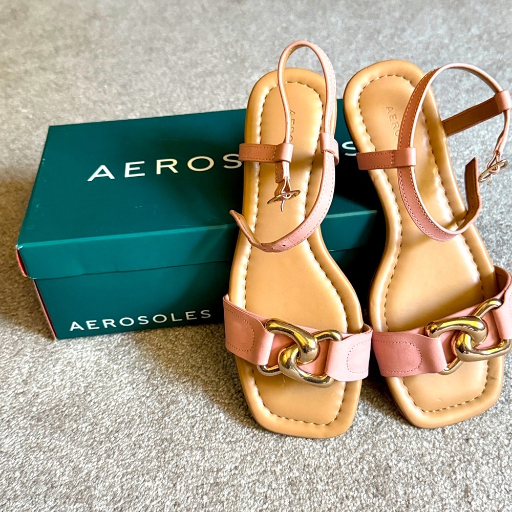 AEROSOLES YO-YO sandals